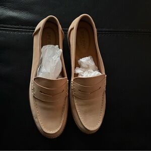 Sperry Women’s Penny Loafers in Beige/Tan Leather